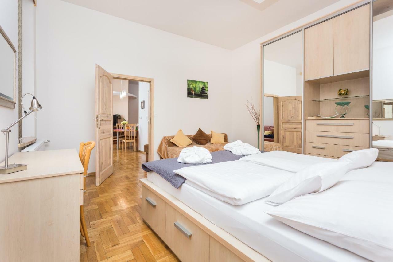 Apartament Avanti Красков Екстериор снимка