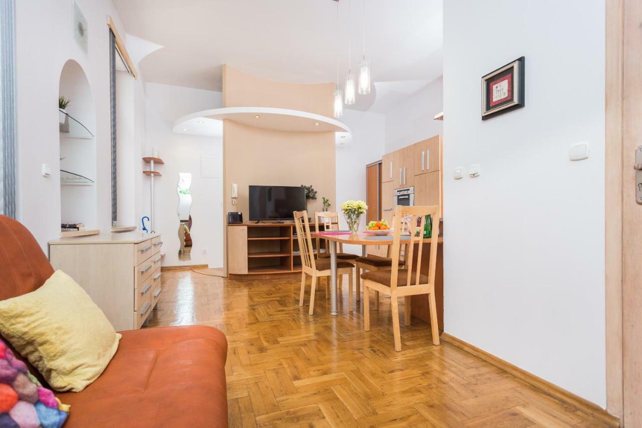 Apartament Avanti Красков Екстериор снимка